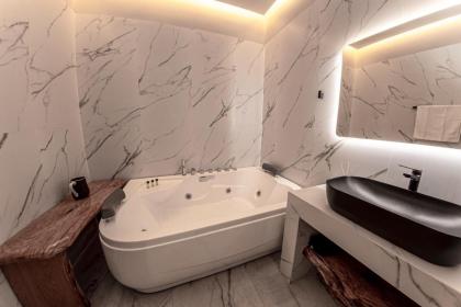 Ventiri Suite 3 - image 30