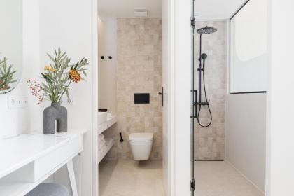 Altar Suites - image 30