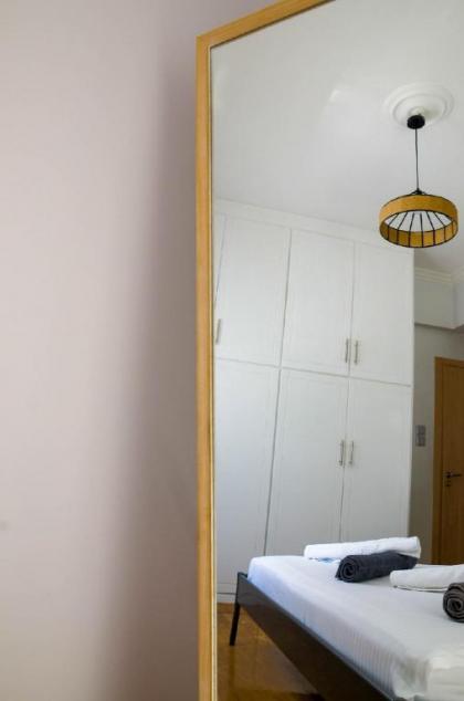 Adorable 2BA close to Ancient Athens city center - image 23