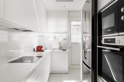 Spectacular 3BR Apartment in Pangrati by UPSTREET - image 25