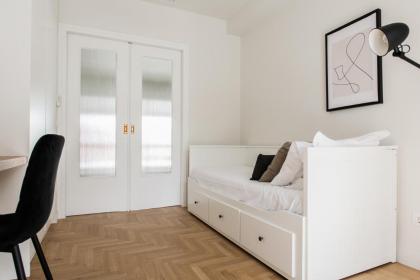 Spectacular 3BR Apartment in Pangrati by UPSTREET - image 29