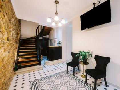 Neapolis 1897 Boutique Hotel - image 23