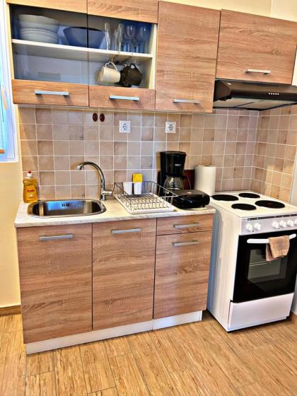 Athens Loft in Pagrati - image 24