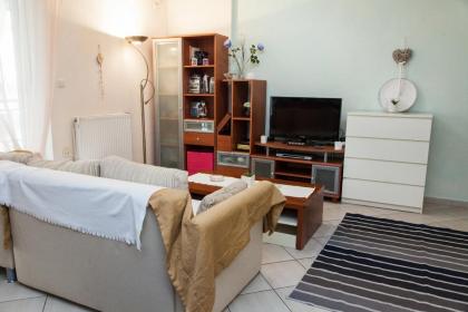 Lovely apt in Peristeri - image 28
