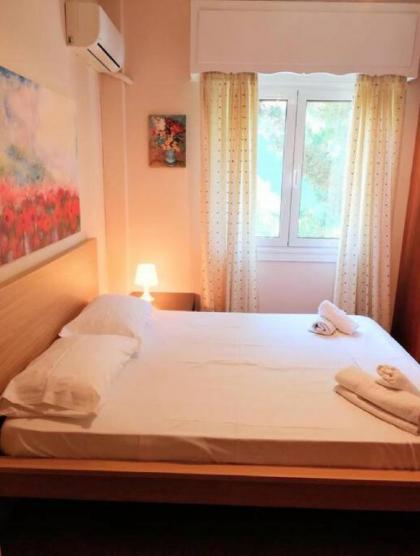 Elegant apartment in Acropolis with roof garden - image 21