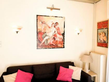 Elegant apartment in Acropolis with roof garden - image 22