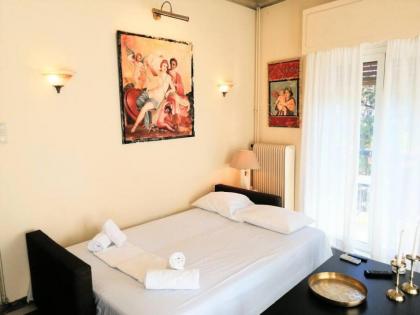 Elegant apartment in Acropolis with roof garden - image 23