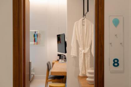 Ciel Suites Athens - image 28