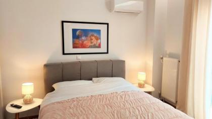 Wonderful apartment in Acropolis - image 30