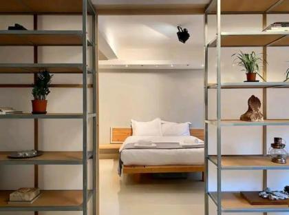 Mosaikon Guesthouse at Vasilikis Str - image 21