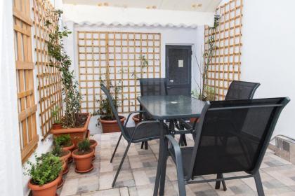 Beautiful new apartment in Petralona - image 27