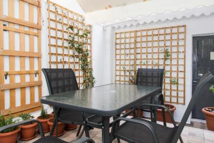 Beautiful new apartment in Petralona - image 28