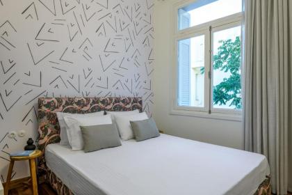 An Outstanding 3 bdrm Apartment in the Heart of Athens - image 21