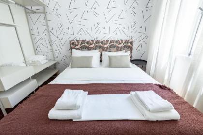 An Outstanding 3 bdrm Apartment in the Heart of Athens - image 27