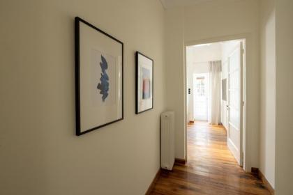 An Outstanding 3 bdrm Apartment in the Heart of Athens - image 30