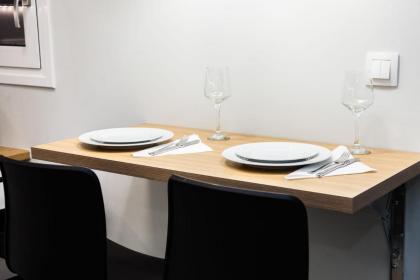 Brand new apt in Zografou - image 21