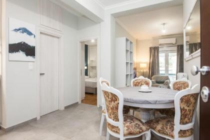 Brand new apt in Zografou - image 24