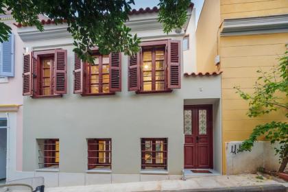 A Neoclassical Mansion in Athens - image 30