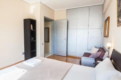 Gorgeous 3 bedrooms apartment at Exarcheia - image 25