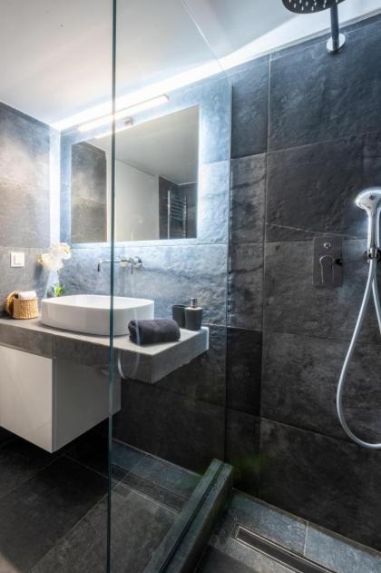 Acropolis Exclusive Apartment - image 27