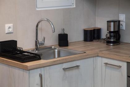 Elegant Urban Escape 1 Bd Apt in Kolonaki - image 21