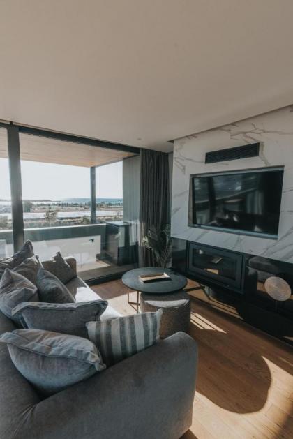 Earth Boutique Apartments - image 22