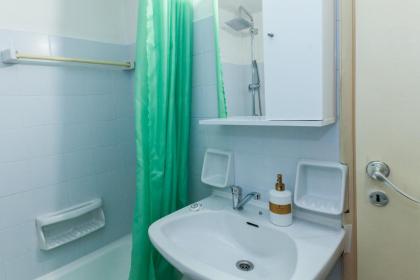 Cozy Cute apt next to Agios Nikolaos - image 15