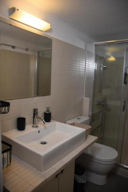 Velvet new apt in Ilissia - image 21
