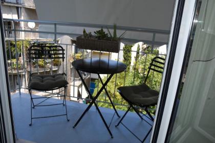 Velvet new apt in Ilissia - image 25