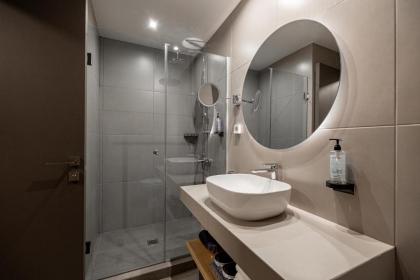 Pnoe Urban Living - image 23