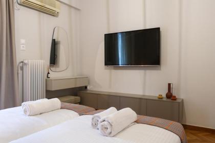 Prime location Athens Exec 2BD Apt by Live&Travel - image 25