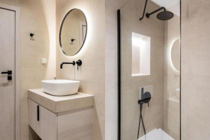 Ritzy 2BR Apartment in the Heart of Kolonaki by UPSTREET - image 24