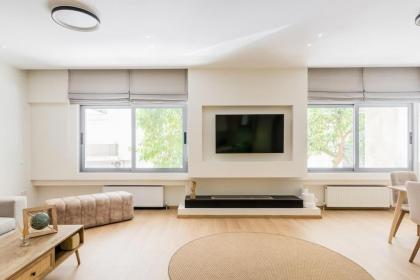 Ritzy 2BR Apartment in the Heart of Kolonaki by UPSTREET - image 27