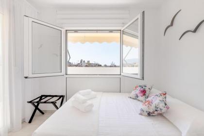 Sunny Topfloor Studio with amazing City-View - image 27
