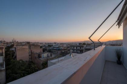 Sunny Topfloor Studio with amazing City-View - image 30