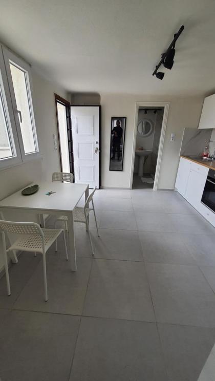 Dionysos Loft 360 View - image 23