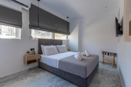 Mandevilia Suites - image 21