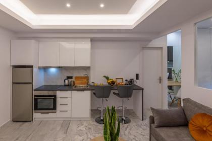 Mandevilia Suites - image 22