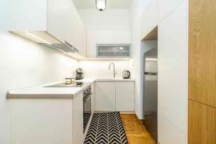 GK Embassy - image 24