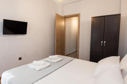 Metaxourgio 2 Bedroom Gem for Urban Explorers - image 21