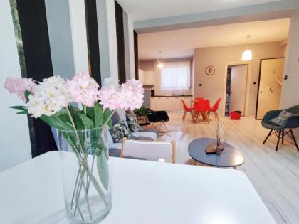 WSD Hera Athina Train Station Apartment - image 29