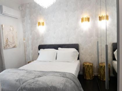 ZENNIA KOLONAKI APARTMENT - image 23