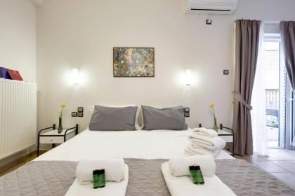 Silver Athens Triple Room - image 21