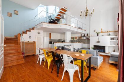 Athenian Getaway Villa in Plaka with Acropolis View by Athenian Homes - image 24