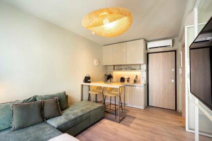 Yalarent Stunning Apartments at the Heart of Athens - image 21