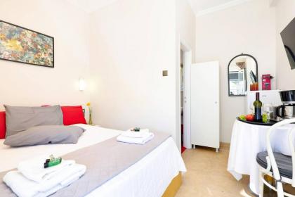 Silver Athens Double Room with Balcony - image 22