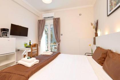 Silver Athens Double Room with Balcony - image 28