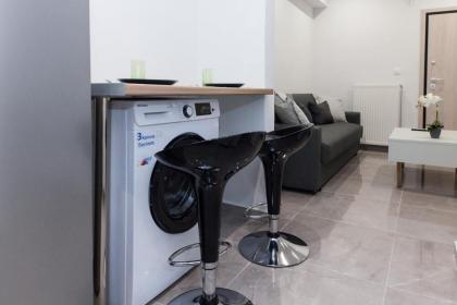 Stylish Brand New Apt near Megaro Mousikis - image 22