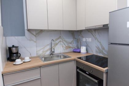 Stylish Brand New Apt near Megaro Mousikis - image 24