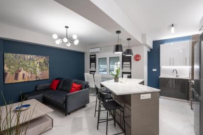 New modern semi basement - image 28